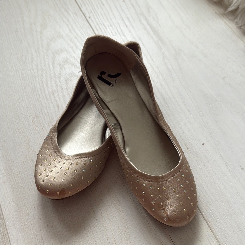 Report Cream and Gold Flats with Glittery Finish